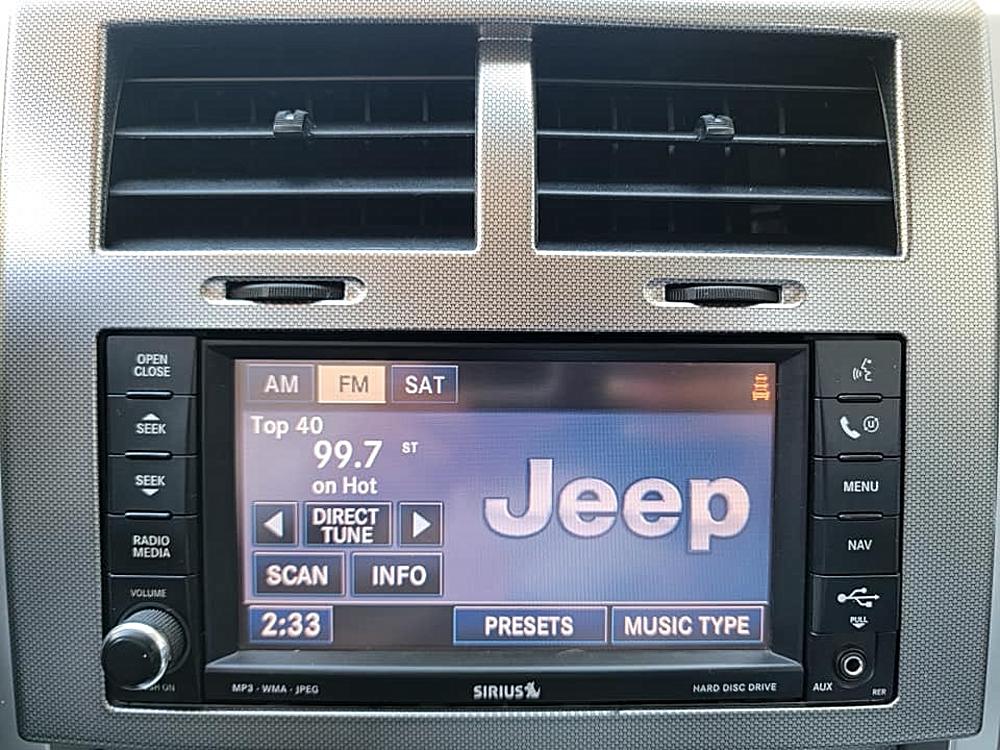 Used 2008 Jeep Liberty 4WD Limited image 10