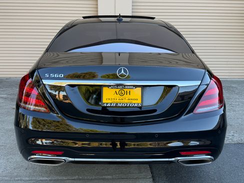 Used 2019 Mercedes-Benz S 560 Sedan image 6