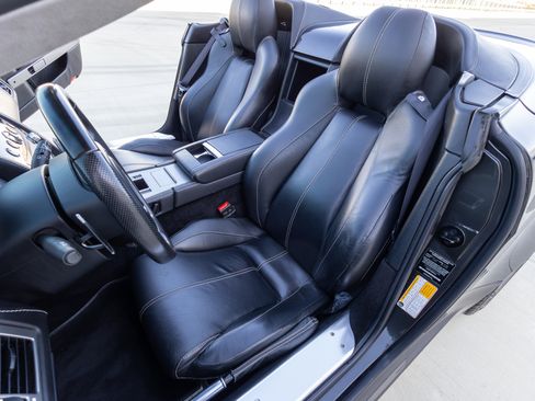 Used 2010 Aston Martin V8 Vantage image 33