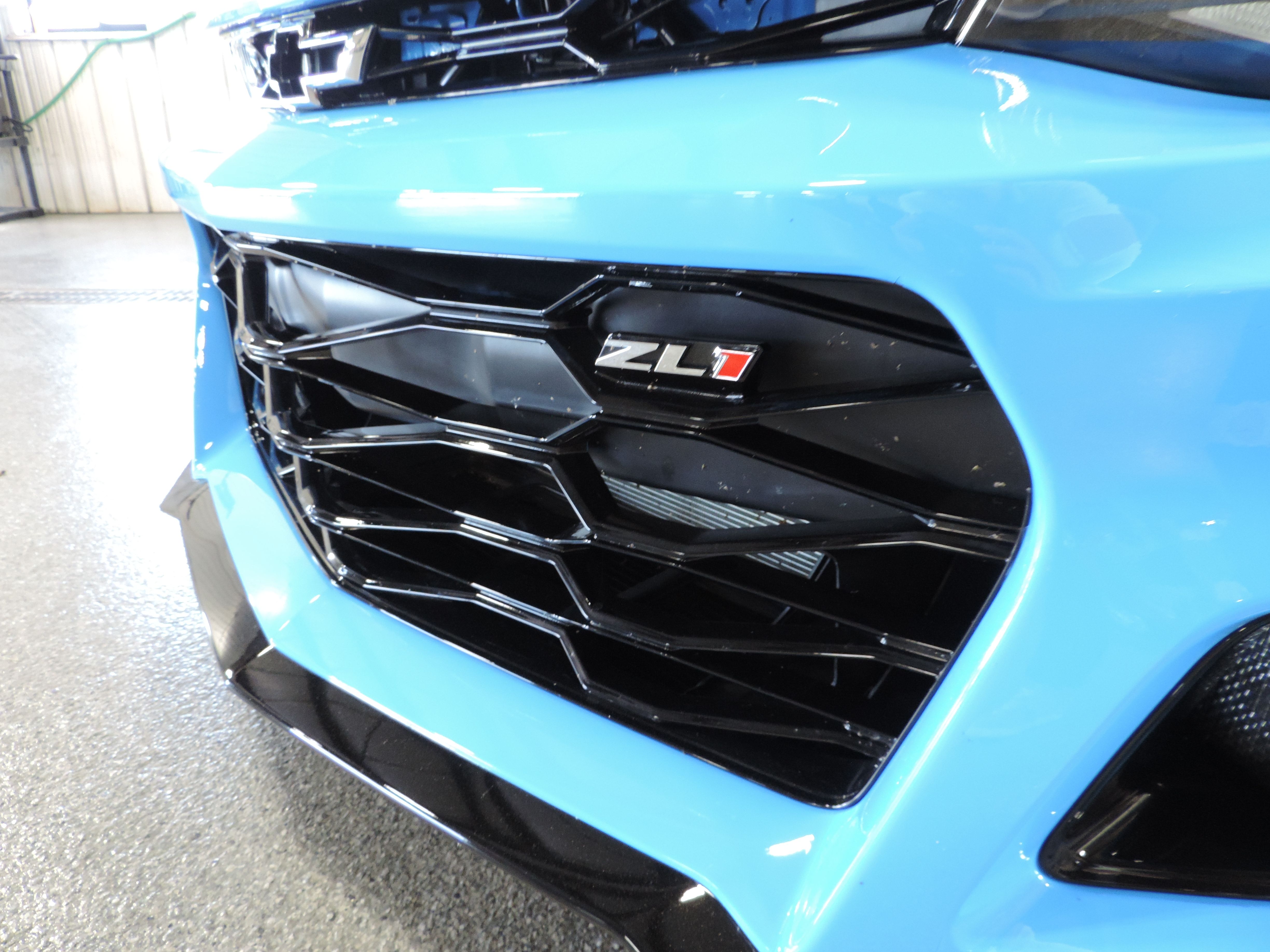 Used 2022 Chevrolet Camaro ZL1 Convertible RWD image 9
