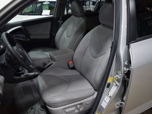 Used 2011 Toyota RAV4 Limited image 18