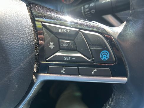 Used 2020 Nissan Altima 2.5 SL FWD image 12