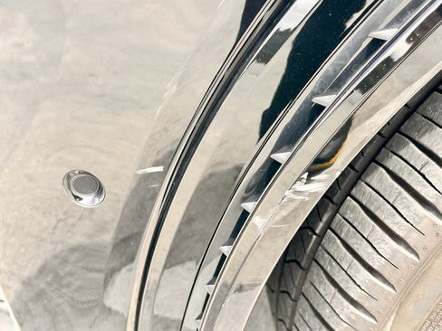 Used 2023 Audi e-tron S Prestige AWD/4WD image 33