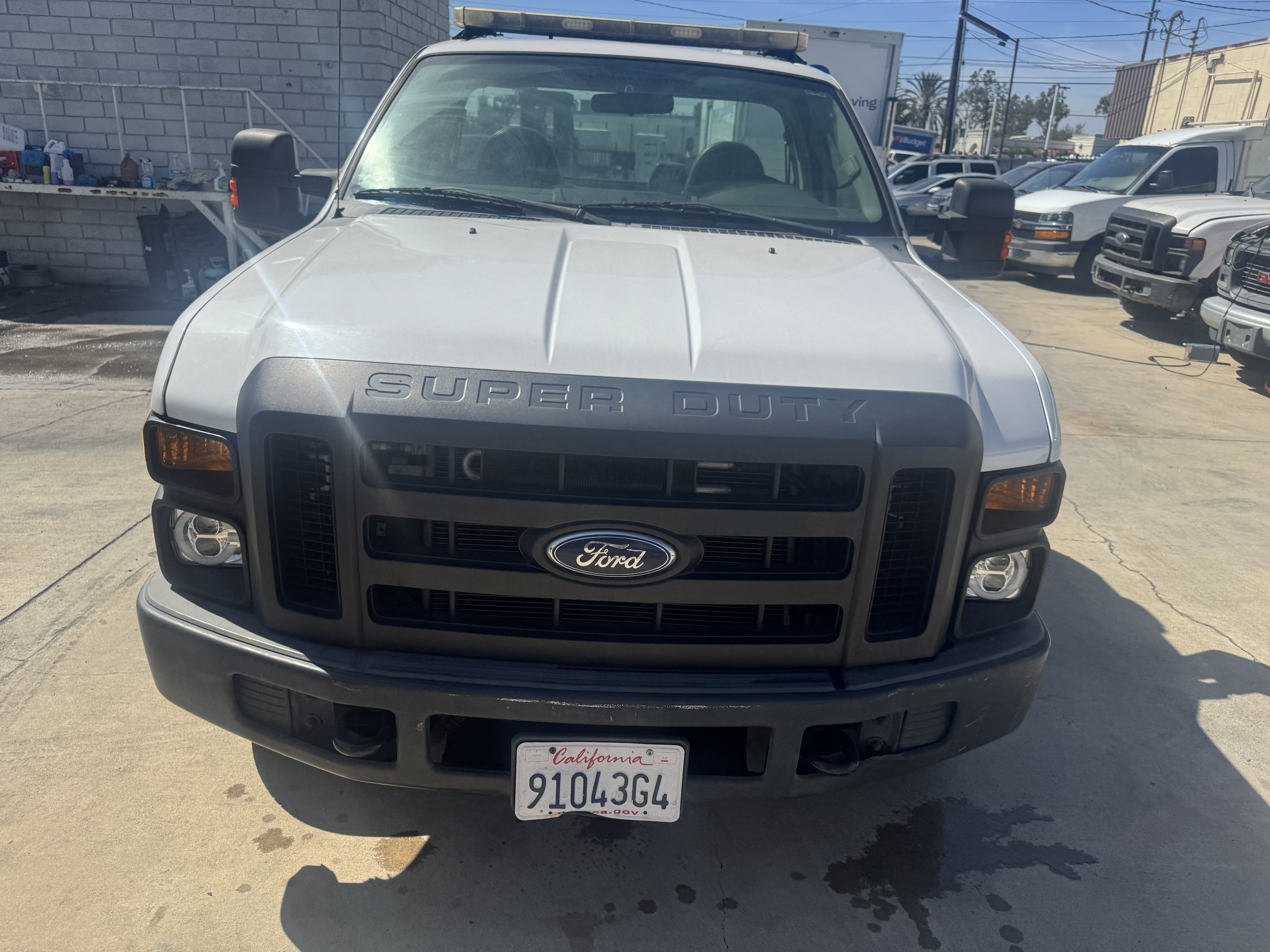 Used 2010 Ford F250 2WD Regular Cab Super Duty image 3