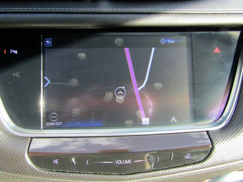 Used 2017 Cadillac XT5 AWD Luxury image 19