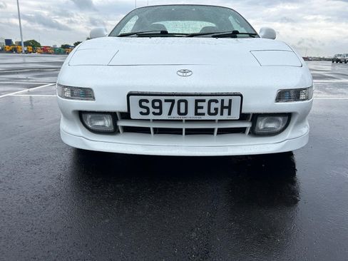 Used 1998 Toyota MR2 image 5