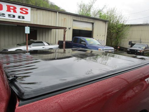 Used 2010 Toyota Tundra SR5 image 12