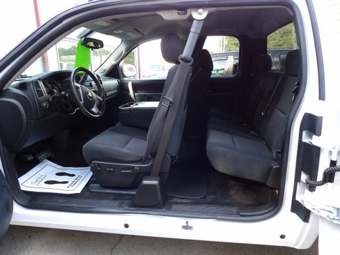 Used 2013 Chevrolet Silverado 1500 LT Z71 image 7