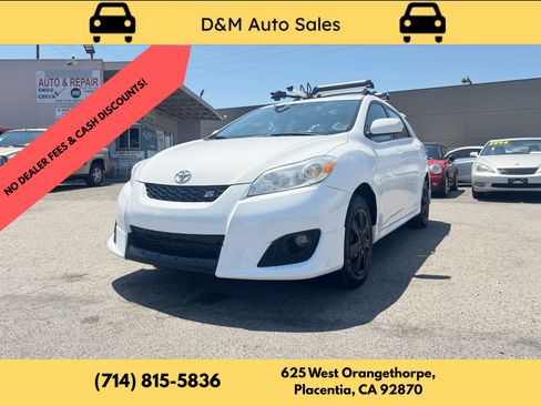 Used 2010 Toyota Matrix S AWD image 1