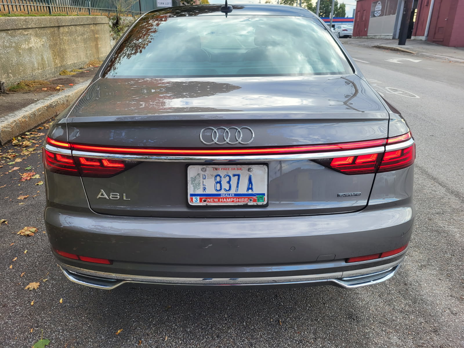 Used 2019 Audi A8 L 4.0T w/ LUXURY PACKAGE AWD/4WD image 6