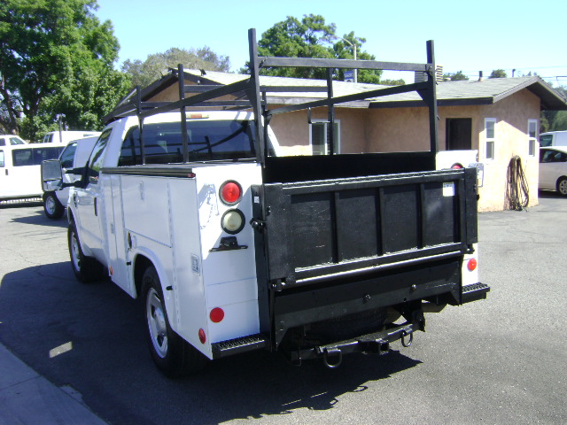 Used 2008 Ford F350 2WD Regular Cab Super Duty image 5