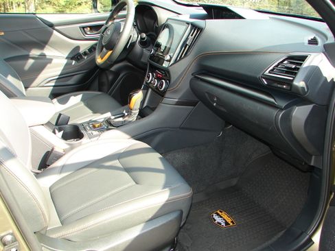 Used 2025 Subaru Forester Wilderness image 11