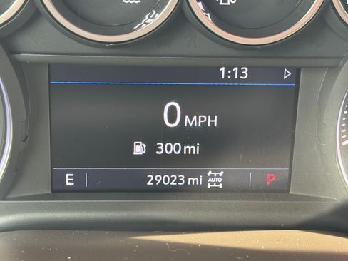 Used 2023 Chevrolet Silverado 2500 LT image 7