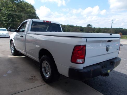 Used 2015 RAM 1500 4x4 Regular Cab ST image 7