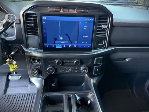Used 2022 Ford F150 4x4 SuperCrew image 4