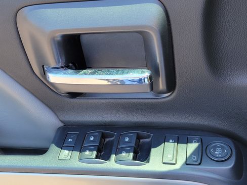 Used 2017 Chevrolet Silverado 1500 LT image 11