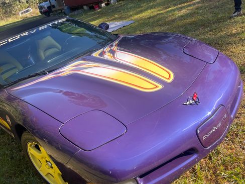 Used 1998 Chevrolet Corvette image 13