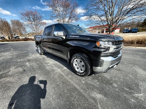 Used 2019 Chevrolet Silverado 1500 LT image 4