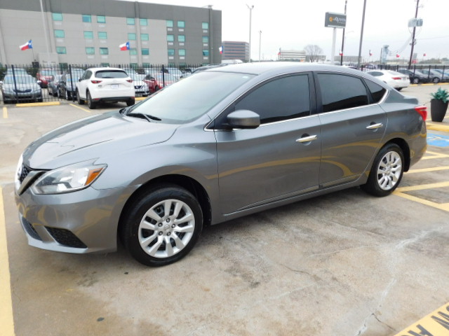 Used 2019 Nissan Sentra S FWD image 4