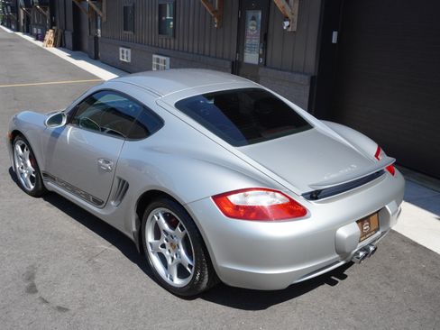 Used 2007 Porsche Cayman S RWD image 4