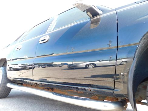 Used 2006 Chevrolet Avalanche LT image 19