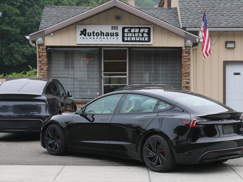 Used 2024 Tesla Model 3 Performance AWD/4WD image 6