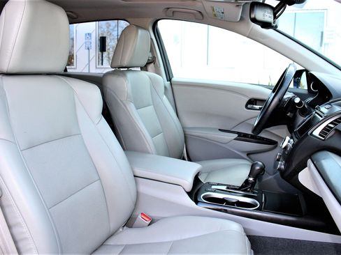 Used 2018 Acura RDX image 18