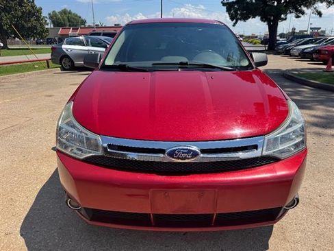 Used 2011 Ford Focus SE Sedan FWD image 5