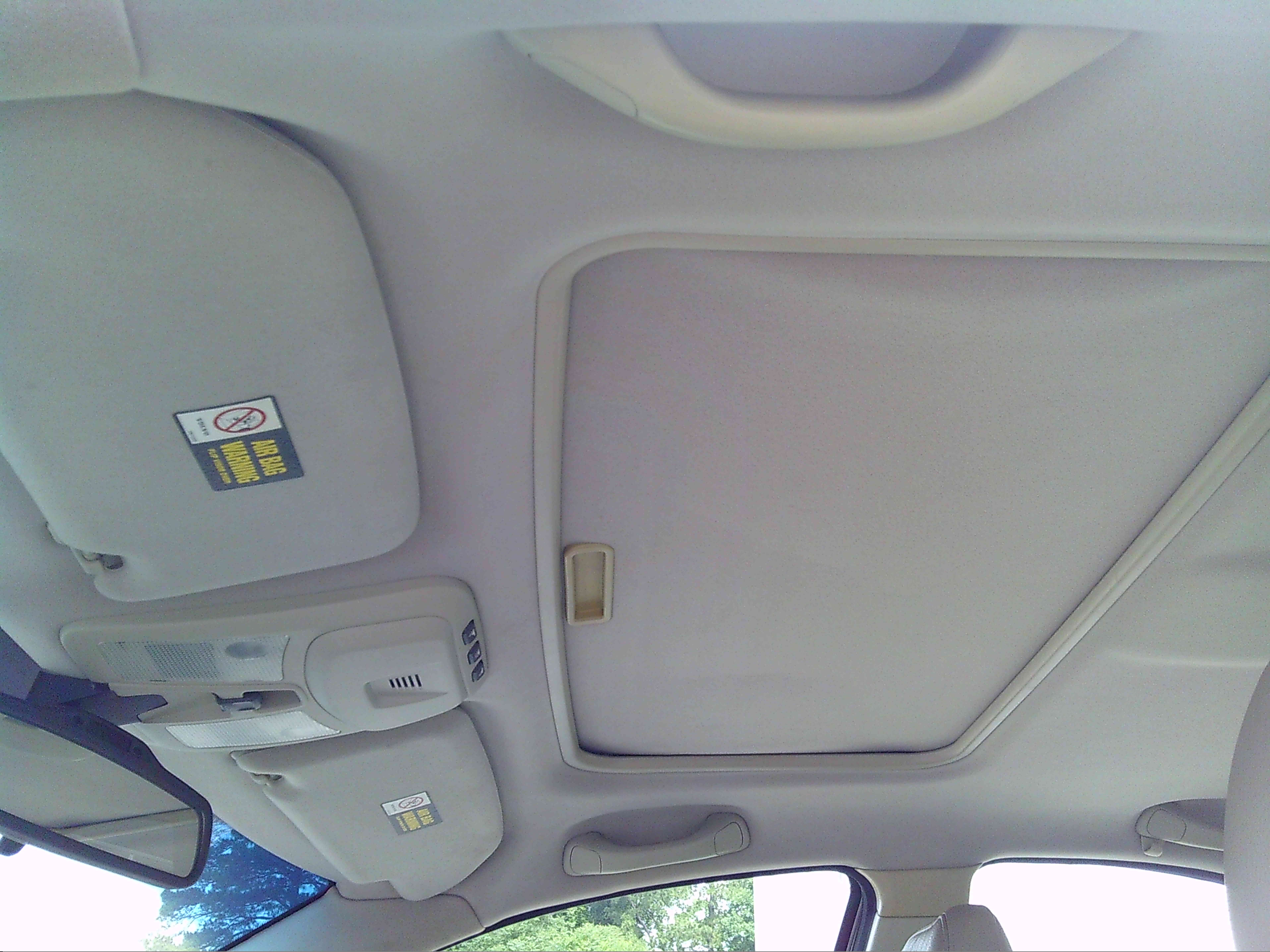 Used 2005 Volvo S60 2.4 FWD image 11