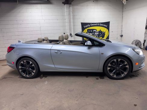Used 2016 Buick Cascada Premium image 33