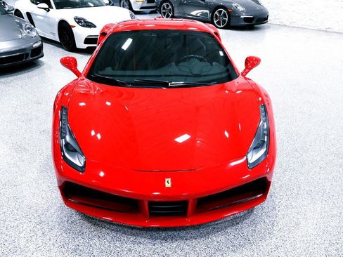 Used 2018 Ferrari 488 GTB image 17