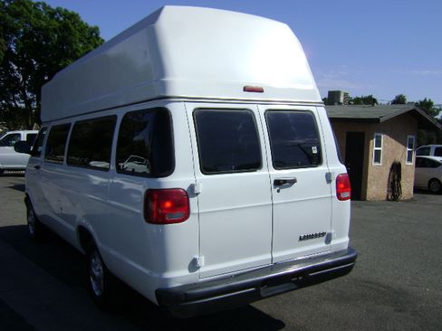 Used 2000 Dodge B3500 image 5