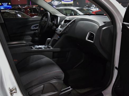 Used 2013 Chevrolet Equinox LS FWD image 21