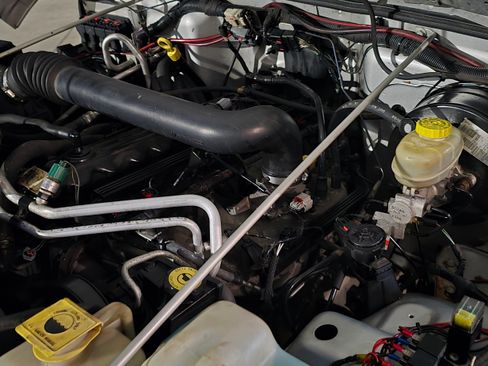 Used 2005 Jeep Wrangler Sport image 36