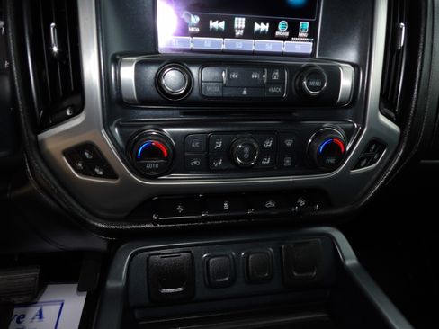 Used 2017 GMC Sierra 1500 SLT image 11