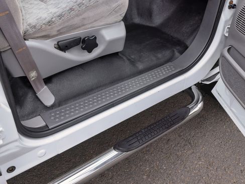 Used 1999 Ford F350 XLT image 95