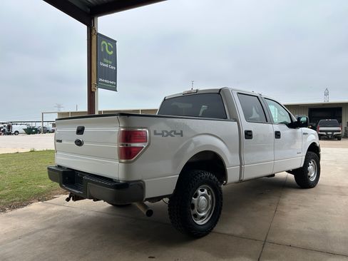 Used 2013 Ford F150 4x4 SuperCrew image 3