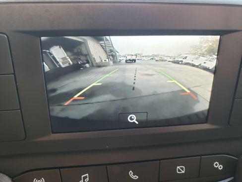 Used 2023 Ford Transit 250 image 17