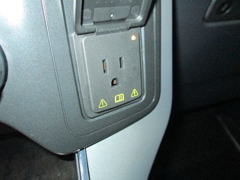 Used 2021 Ford F150 Lariat AWD/4WD image 29