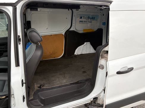 Used 2016 Ford Transit Connect XL image 7