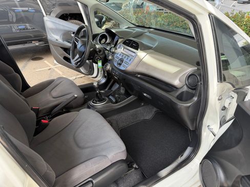 Used 2011 Honda Fit UNAVAIL image 25