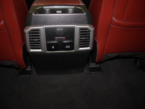 Used 2021 Ford F450 4x4 Crew Cab Super Duty image 29