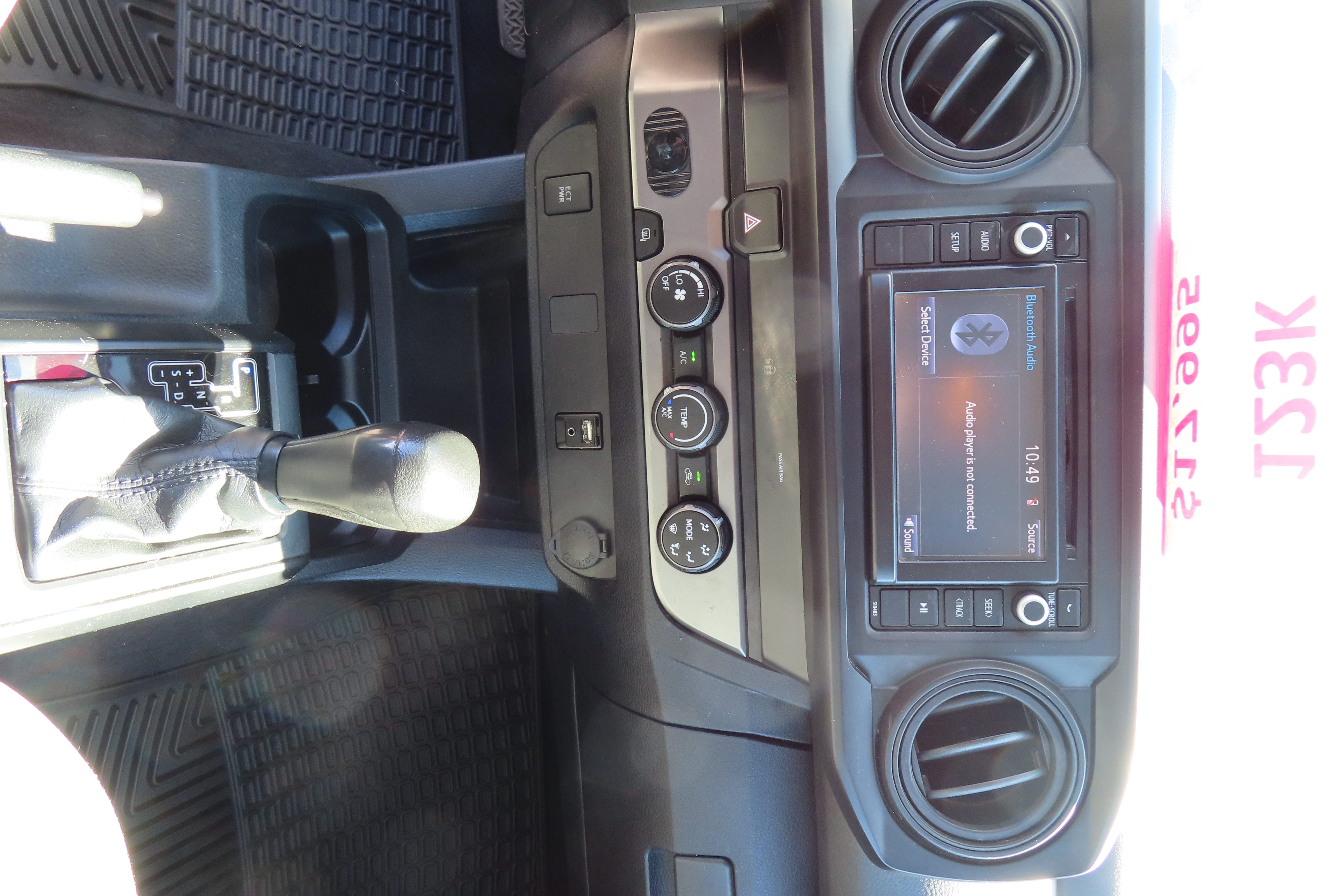 Used 2019 Toyota Tacoma 2WD Access Cab image 11