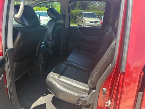 Used 2013 Nissan Titan 2WD Crew Cab image 8