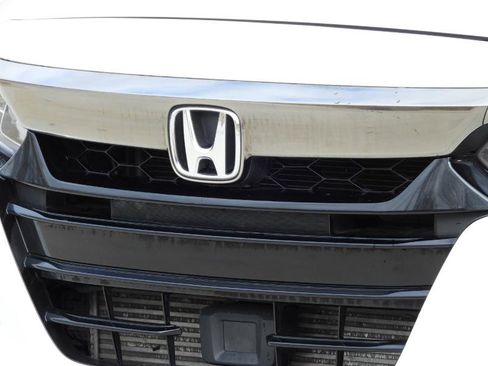 Used 2020 Honda Accord Sport image 5