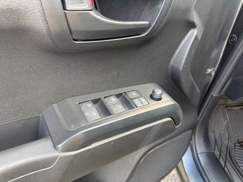 Used 2023 Toyota Tacoma image 15