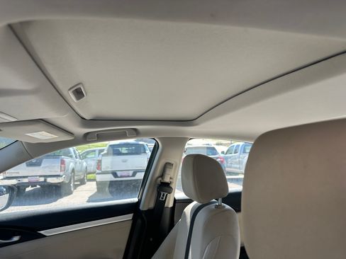 Used 2016 Honda Civic EX image 14