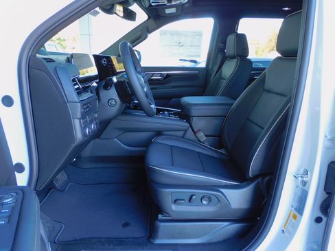 New 2026 Chevrolet Tahoe Premier image 12