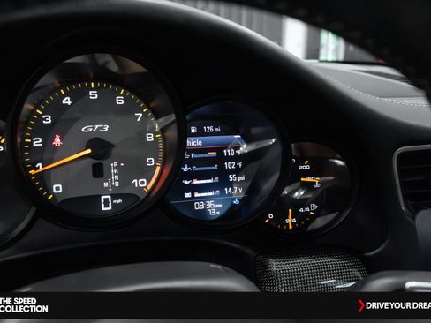 Used 2018 Porsche 911 GT3 image 34