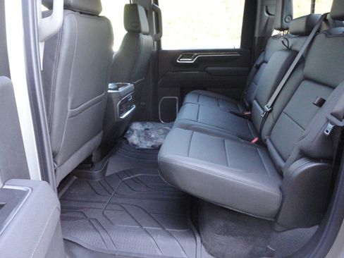 New 2026 Chevrolet Silverado 3500 4x4 Crew Cab LTZ image 20